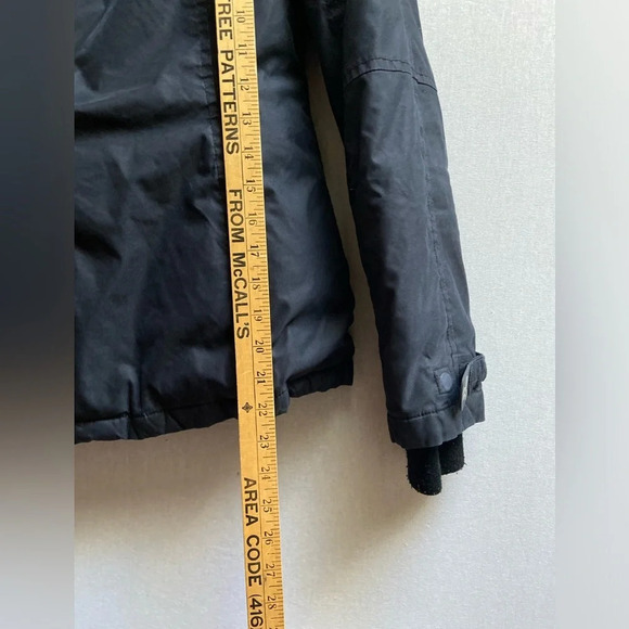 TNA Vail Aritzia Black hooded short Down merino wool parka Sz XS - Picture 11 of 11